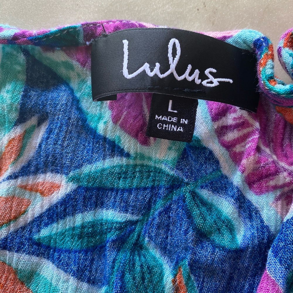 Lulu's Tropical Print V-Neck Romper in Teal & Purple - Picture 4 of 6